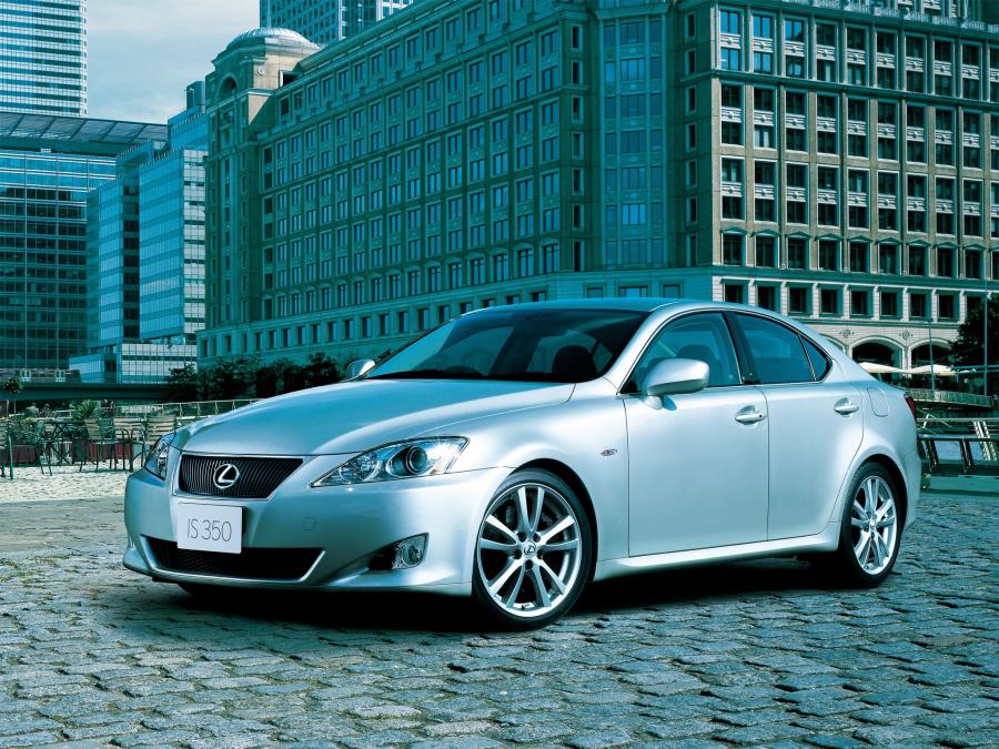  Lexus IS350 2005 года  (JP) (фото 7 из 10)